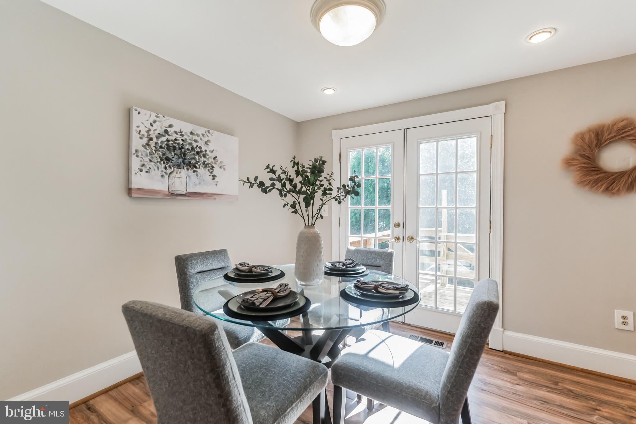 11 Palmer Ct
