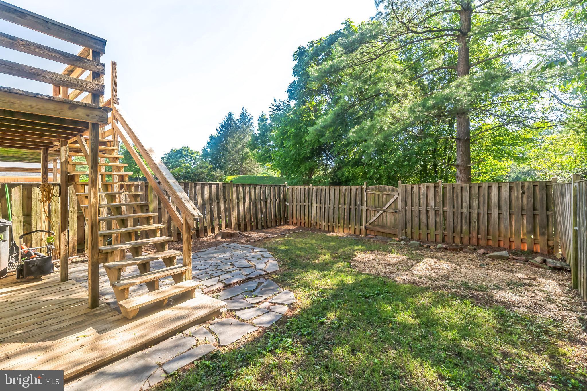 11 Palmer Ct