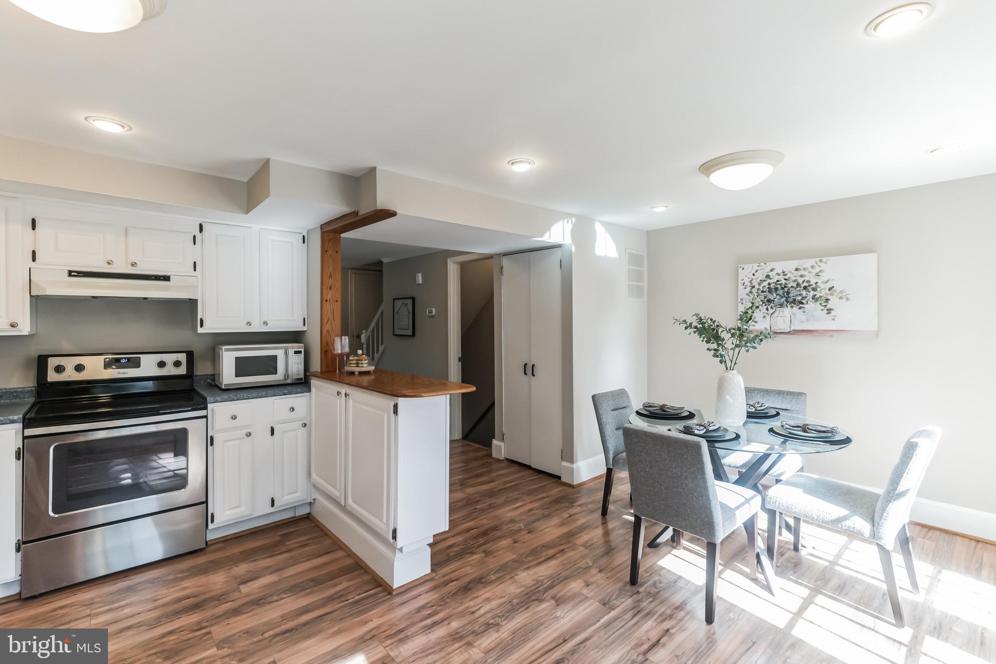 11 Palmer Ct
