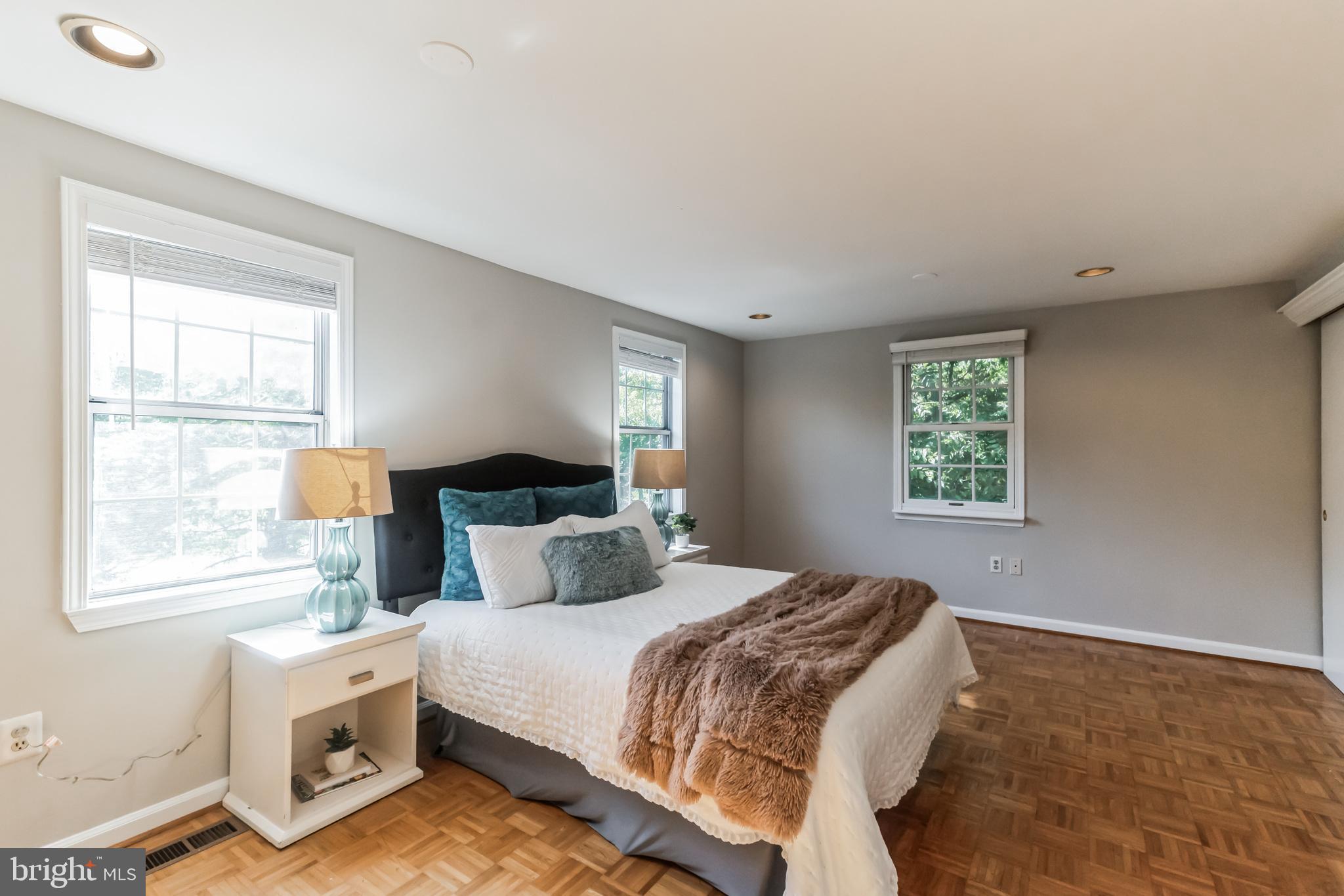 11 Palmer Ct