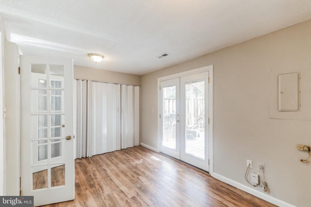 11 Palmer Ct