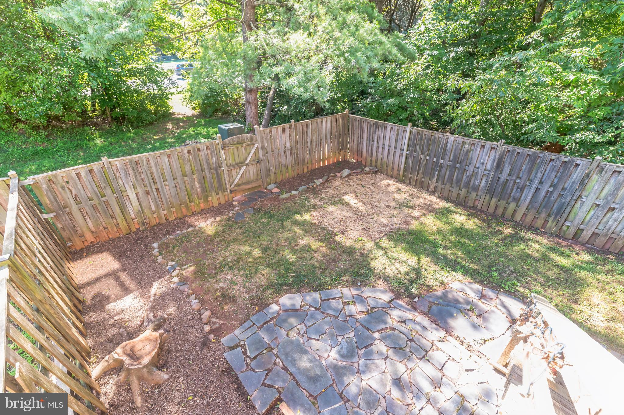 11 Palmer Ct
