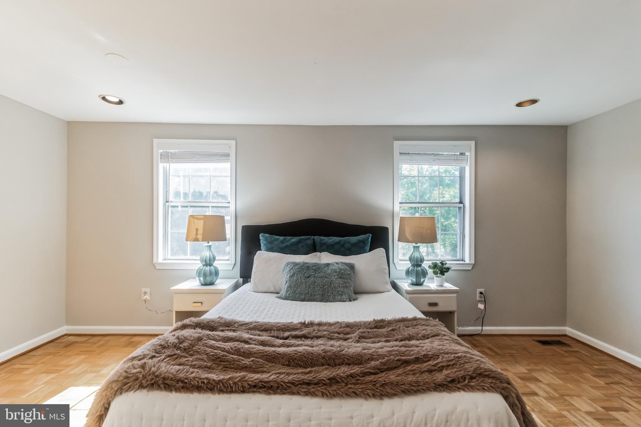 11 Palmer Ct