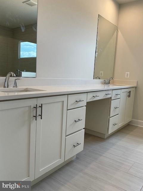 43200 Greeley Sq