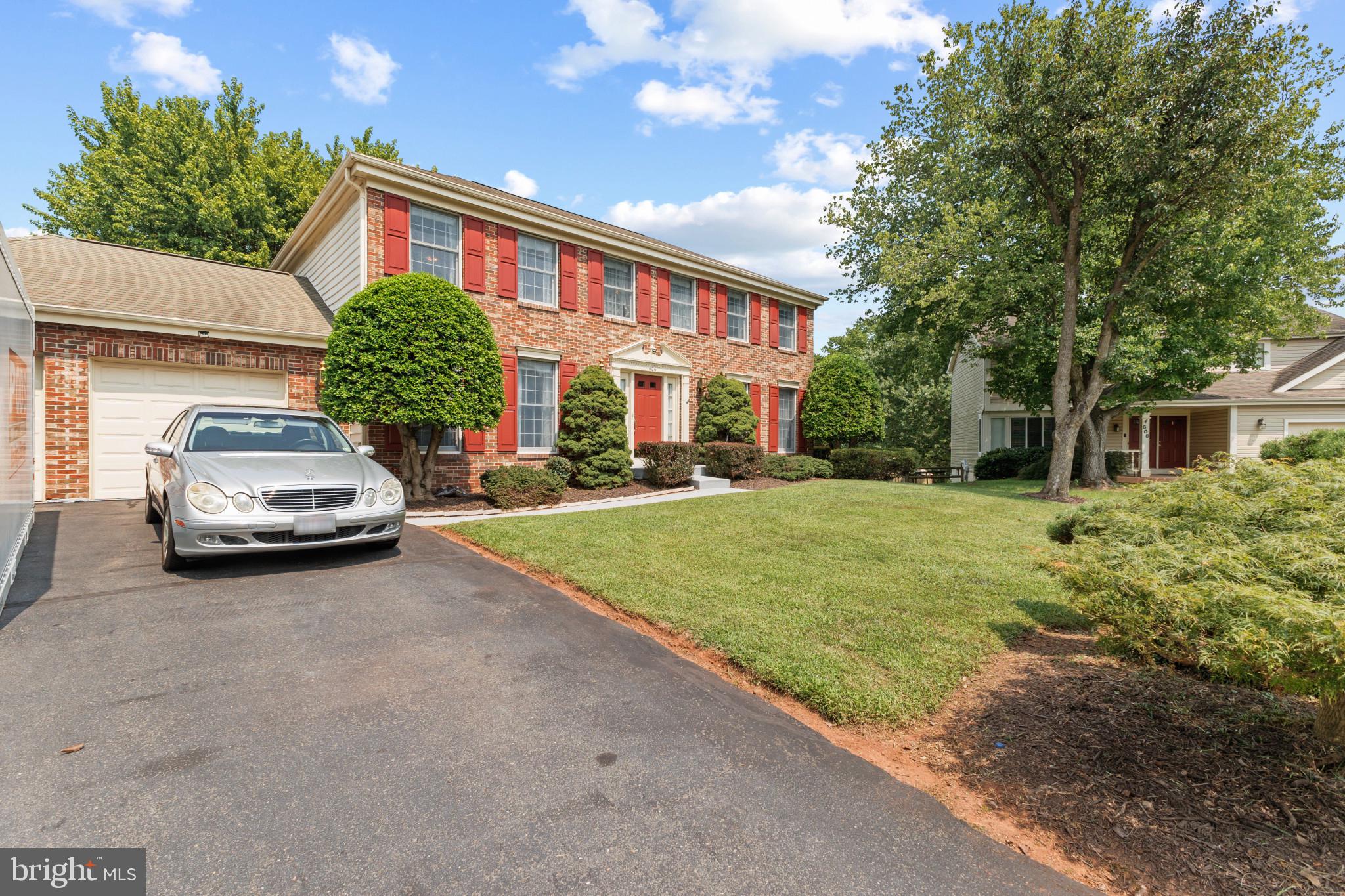 606 Jason Ct