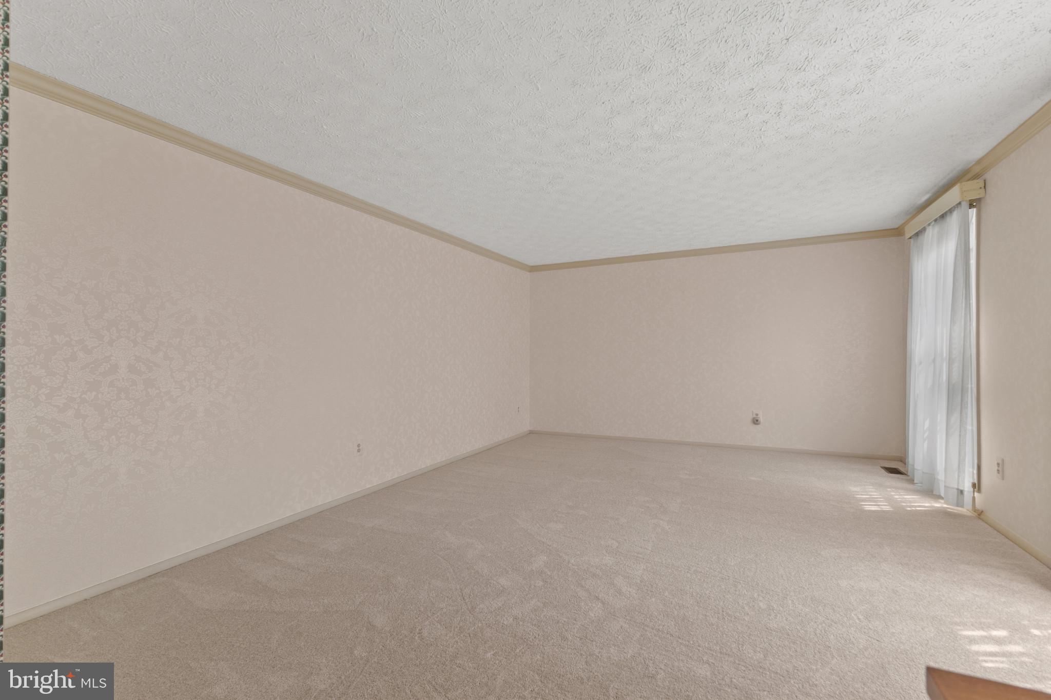 606 Jason Ct