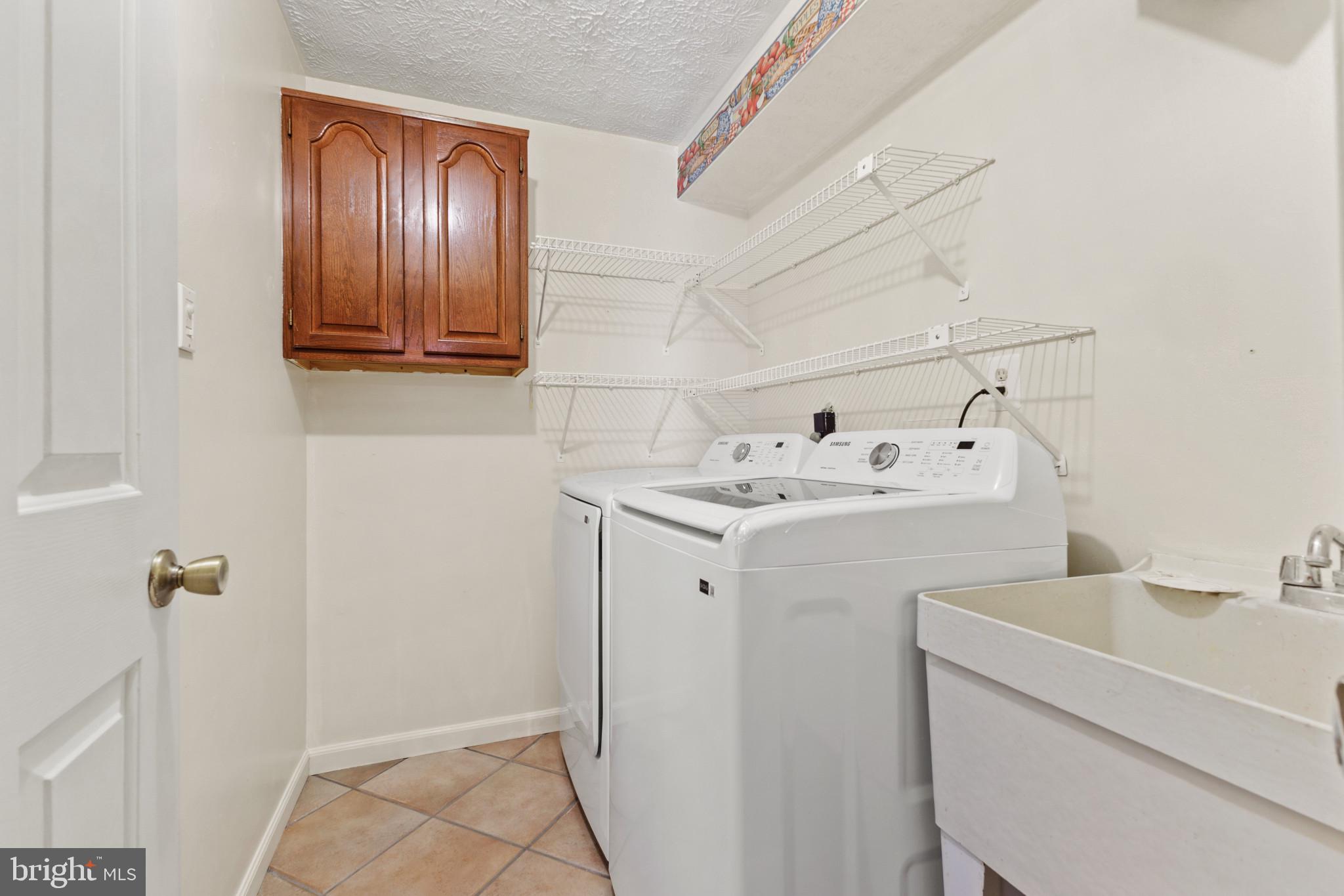 606 Jason Ct