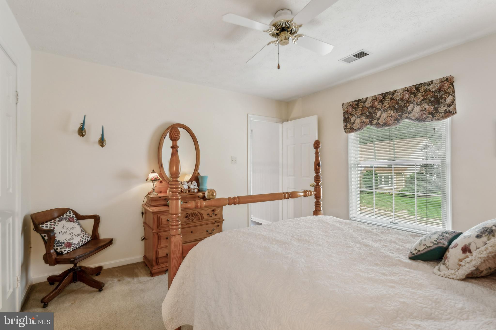 27 Rutherford Cir