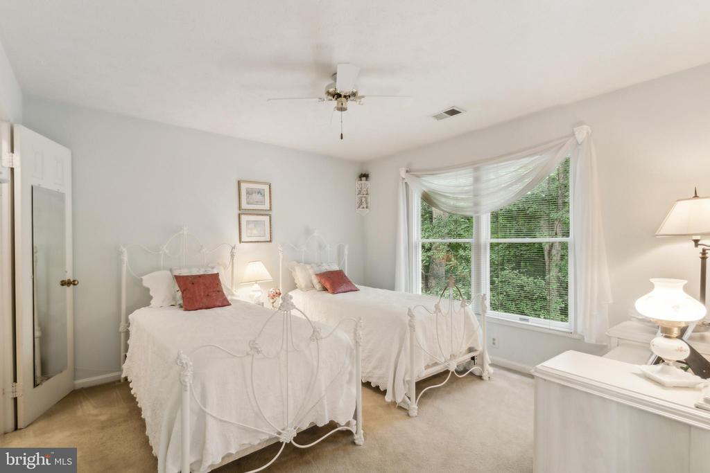 27 Rutherford Cir