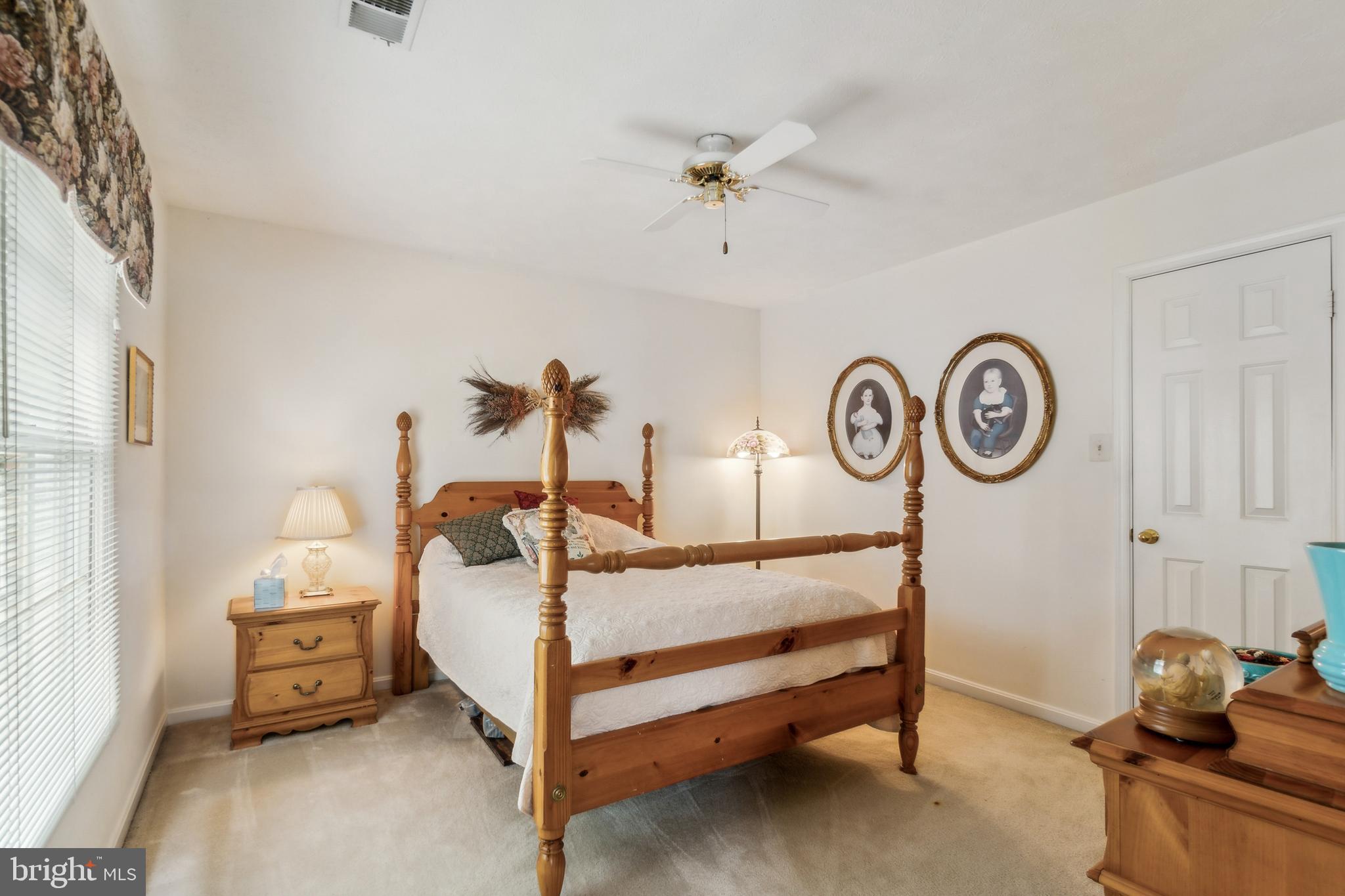 27 Rutherford Cir