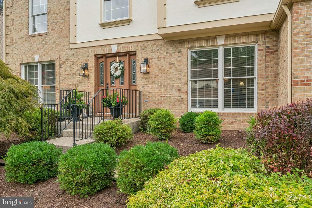 27 Rutherford Cir