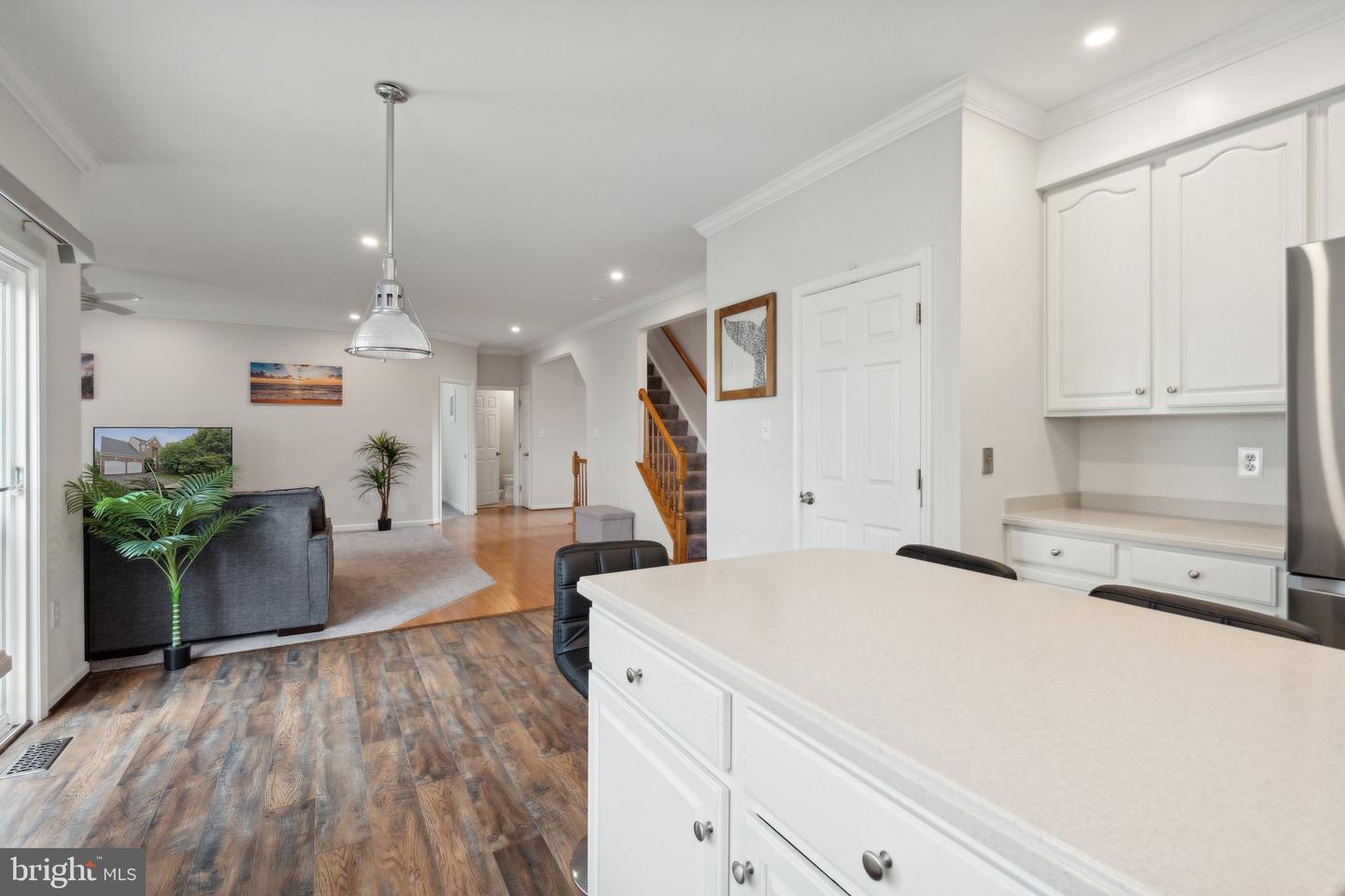 43837 Laurel Ridge Dr