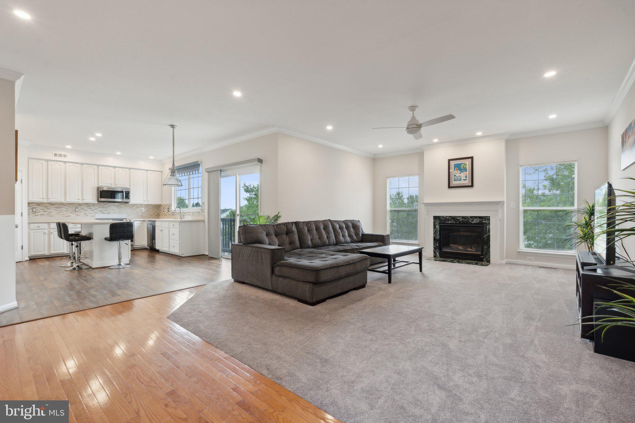 43837 Laurel Ridge Dr