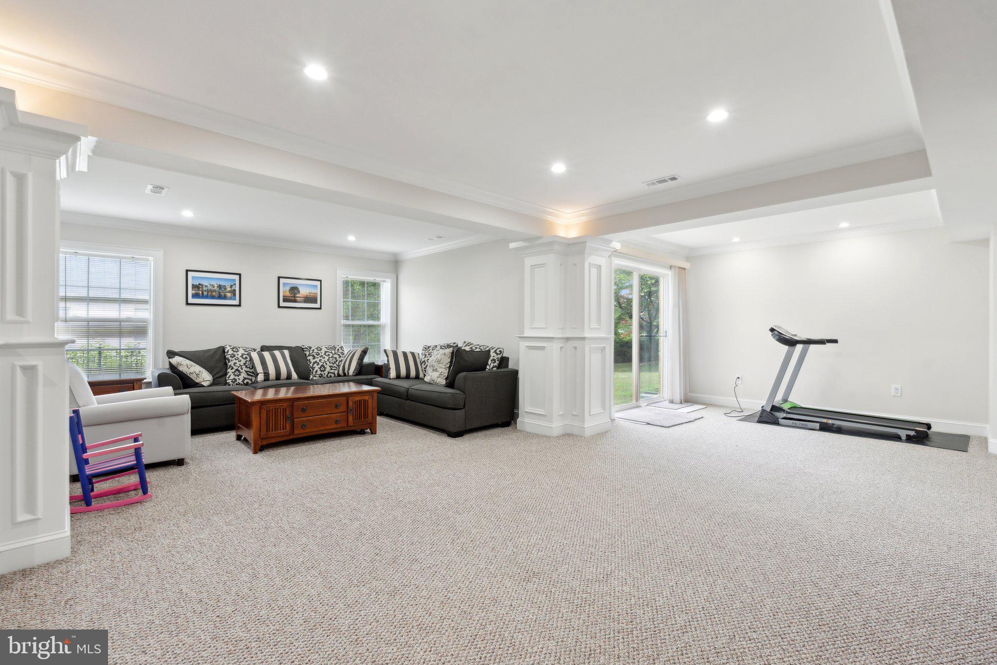 43837 Laurel Ridge Dr