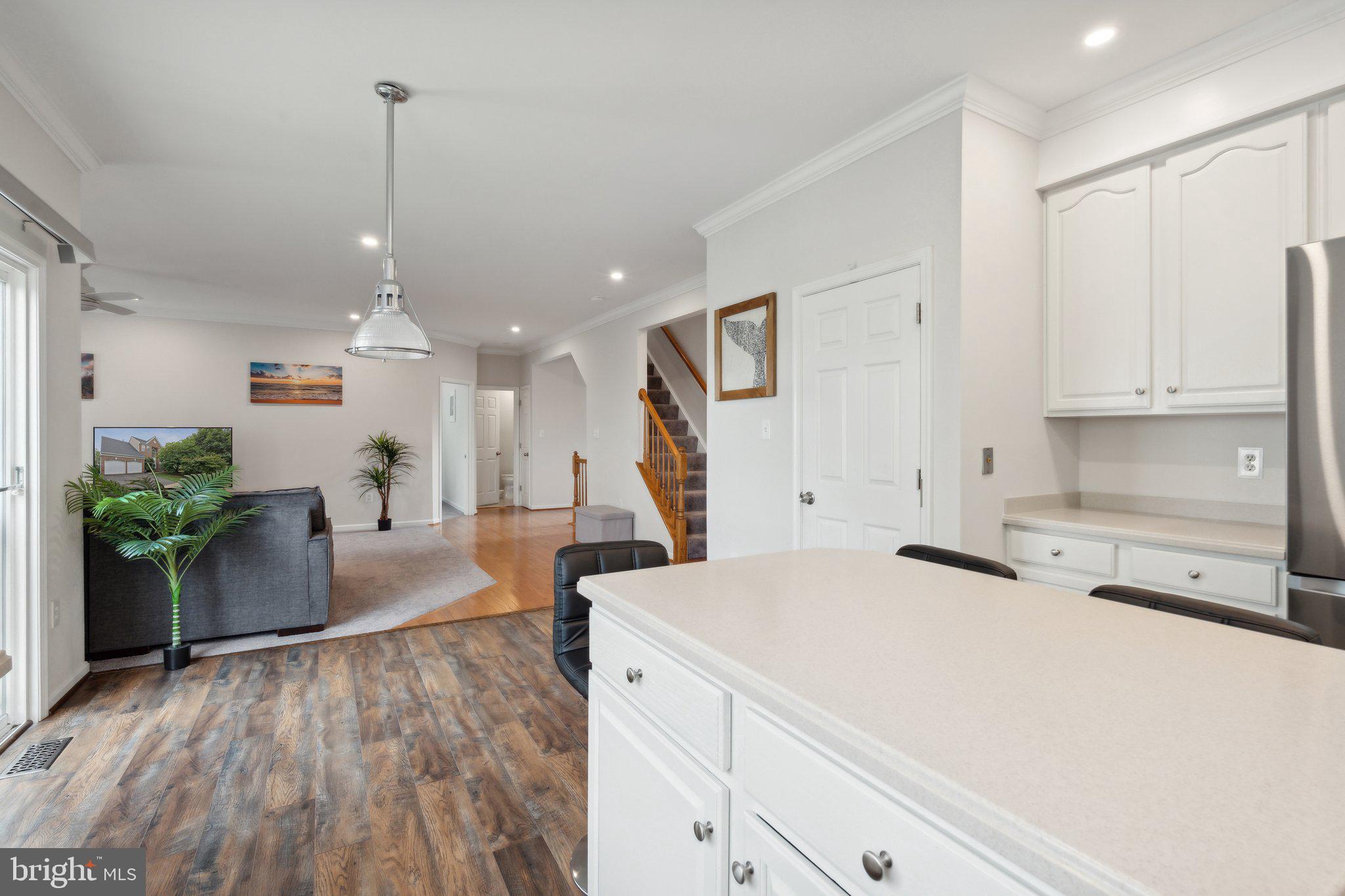 43837 Laurel Ridge Dr