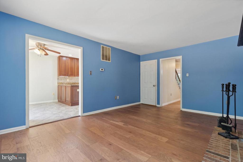 210 MARKWOOD DRIVE