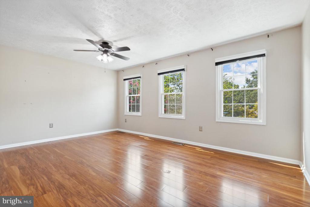 210 MARKWOOD DRIVE