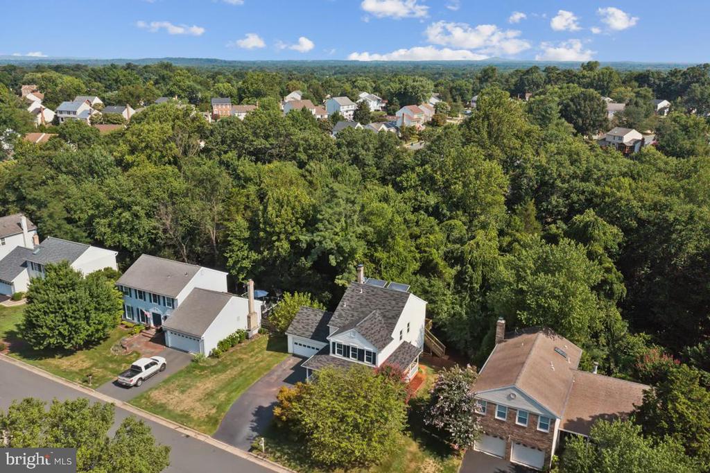 210 MARKWOOD DRIVE