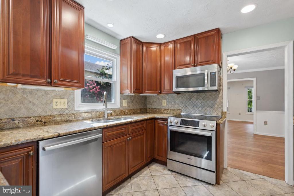 210 MARKWOOD DRIVE