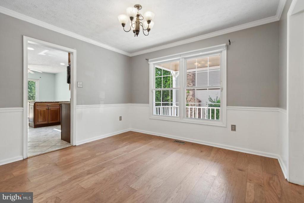 210 MARKWOOD DRIVE