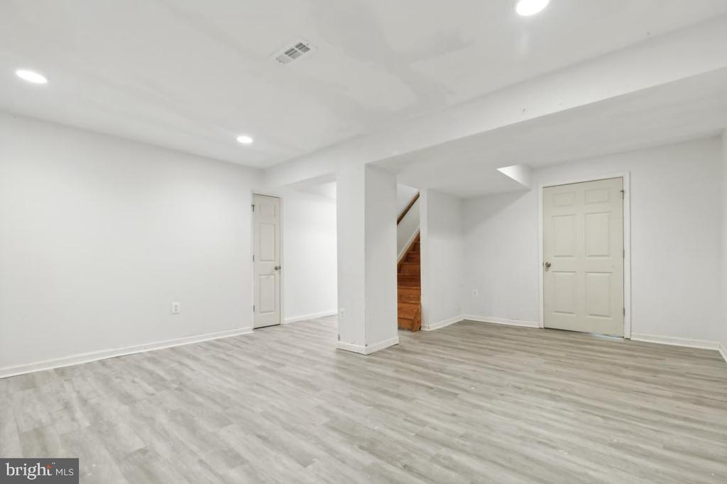 210 MARKWOOD DRIVE