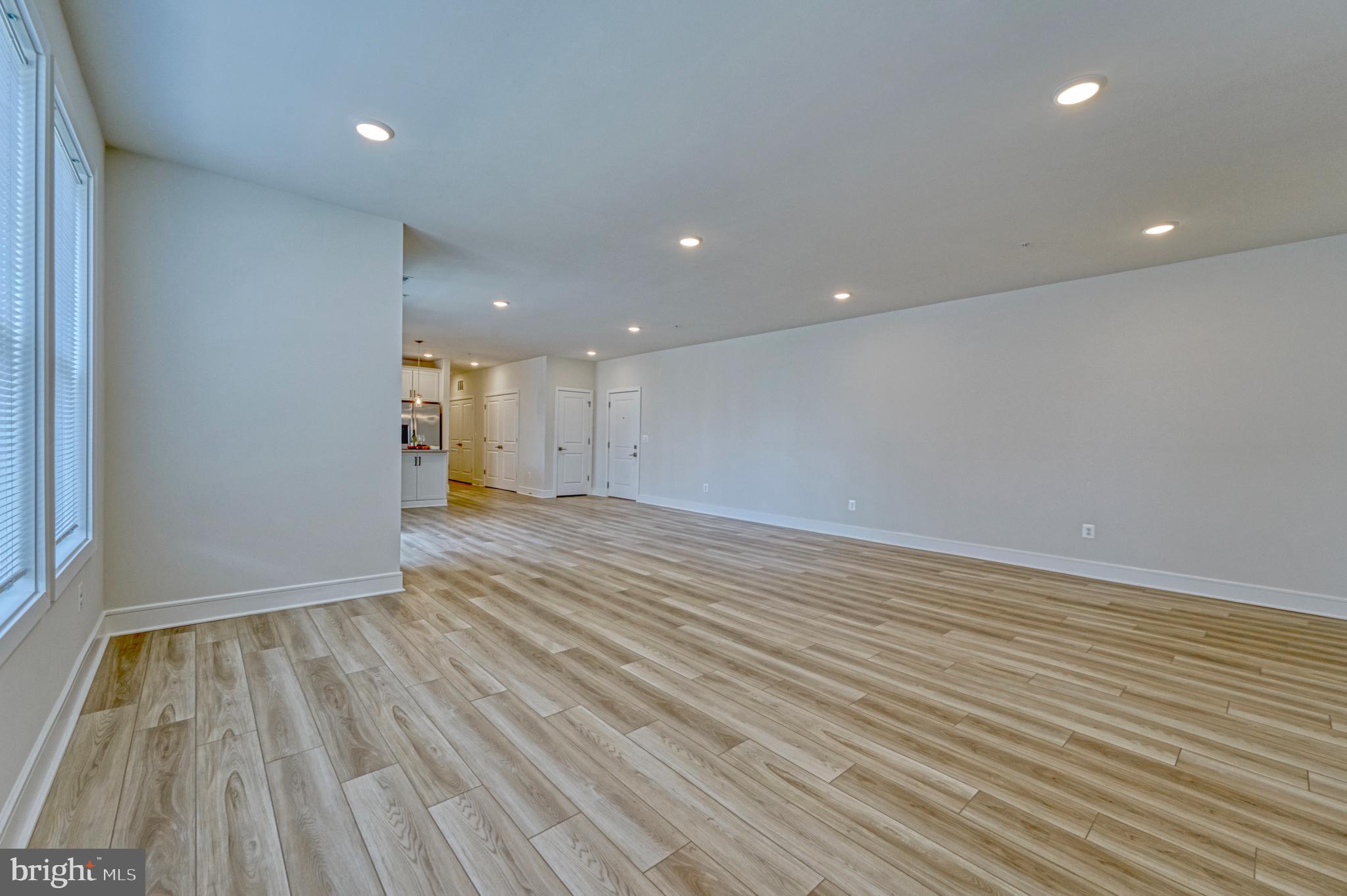 23639 Golden Embers Sq #202