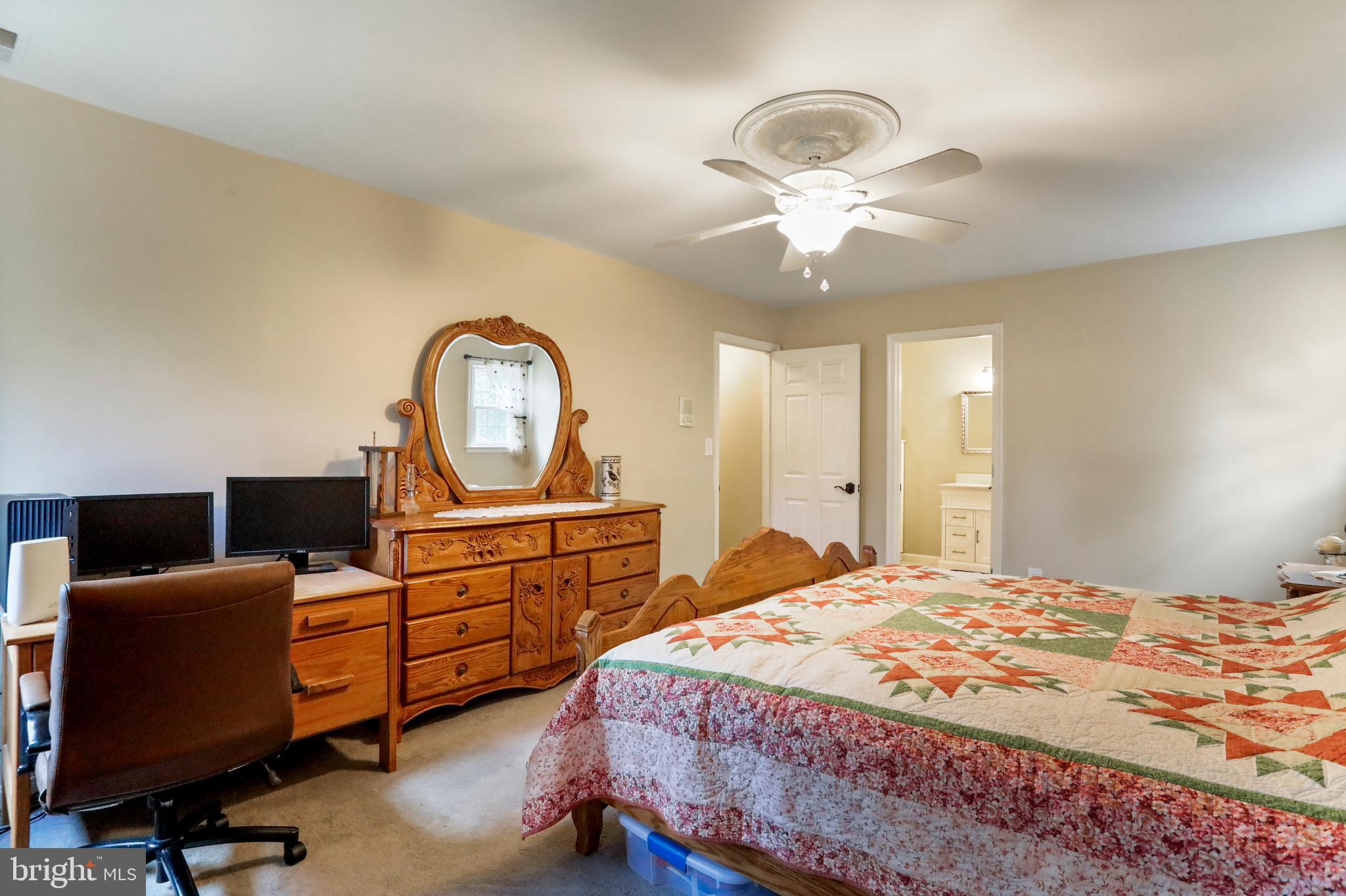 34 Pomegranate Ct