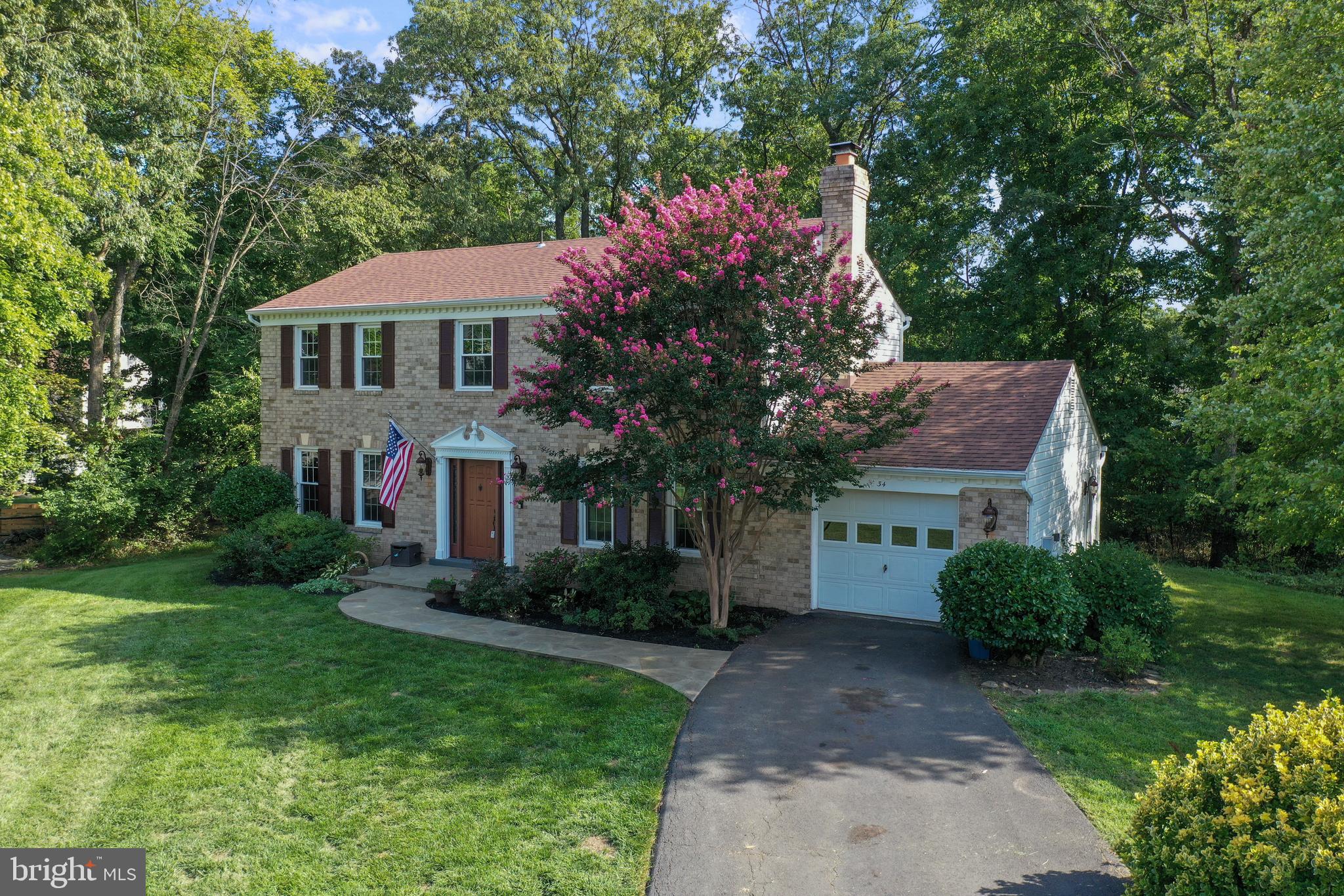 34 Pomegranate Ct
