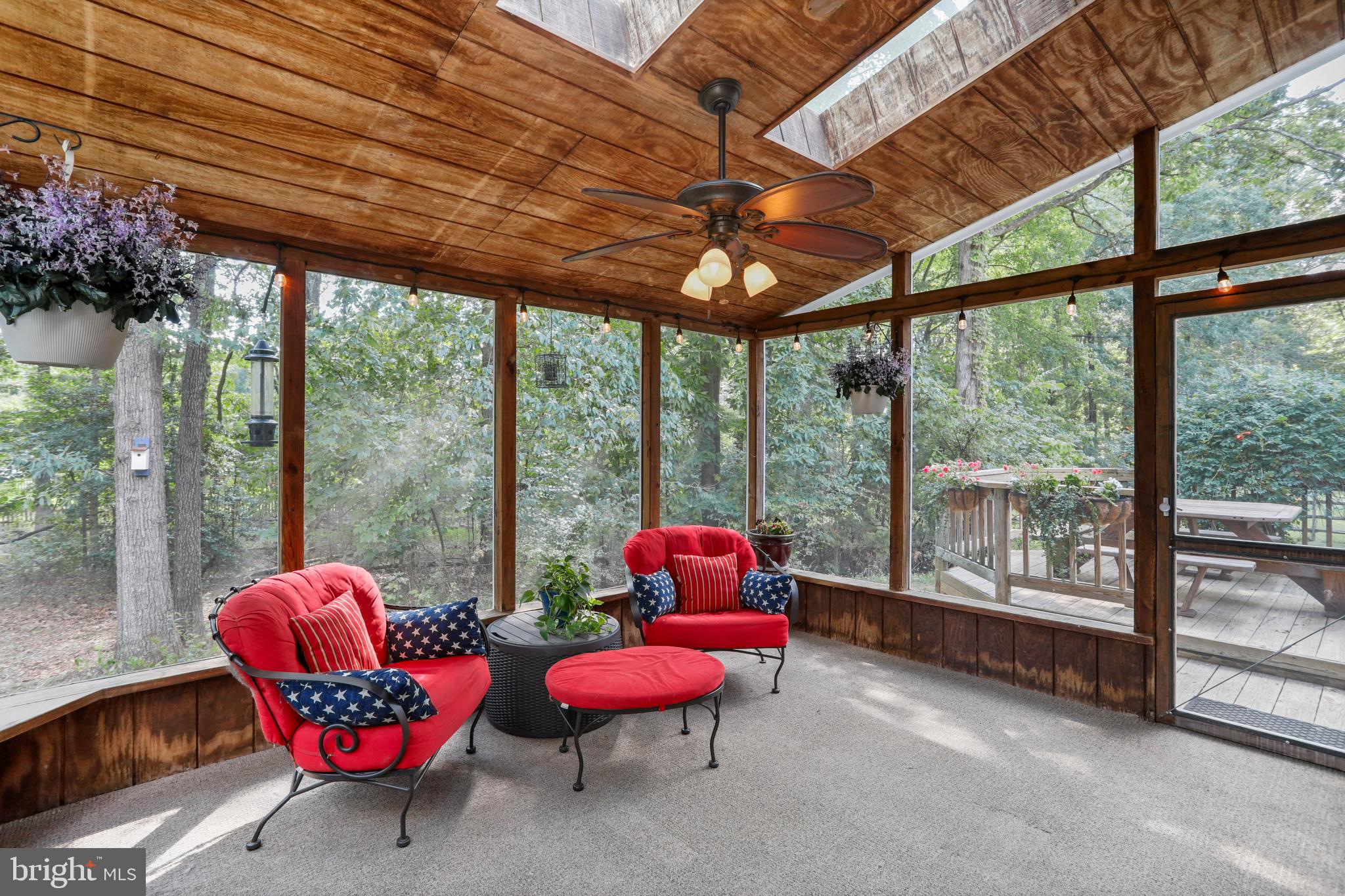 34 Pomegranate Ct