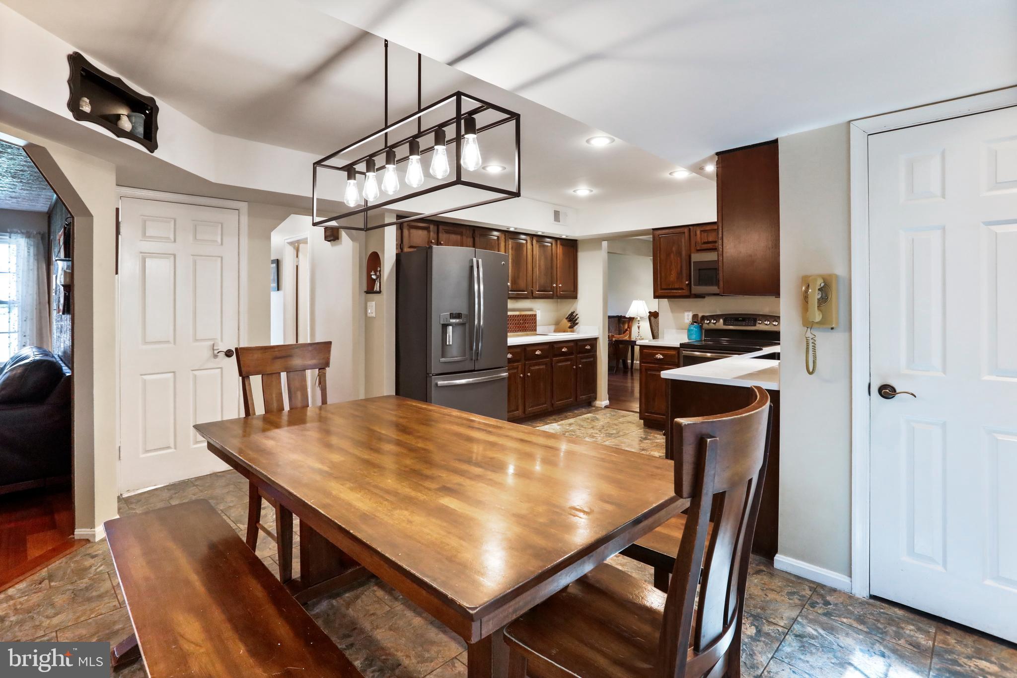 34 Pomegranate Ct