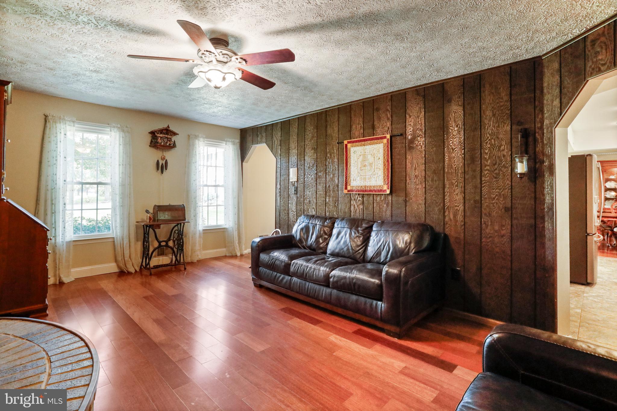34 Pomegranate Ct