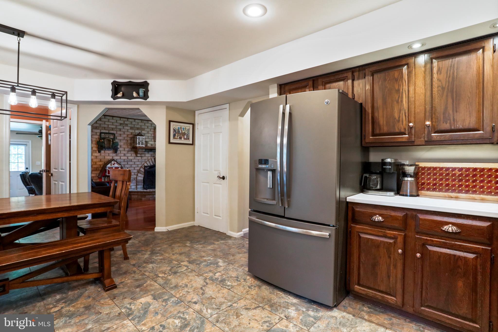 34 Pomegranate Ct