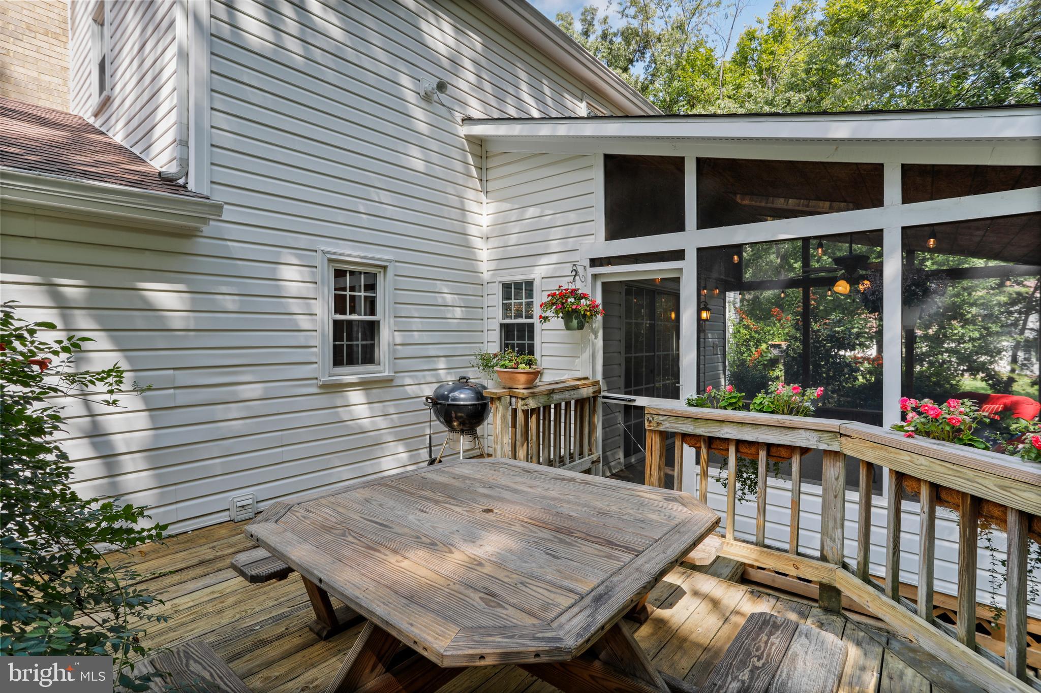 34 Pomegranate Ct