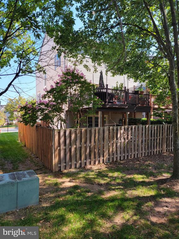 21720 Kings Crossing Ter