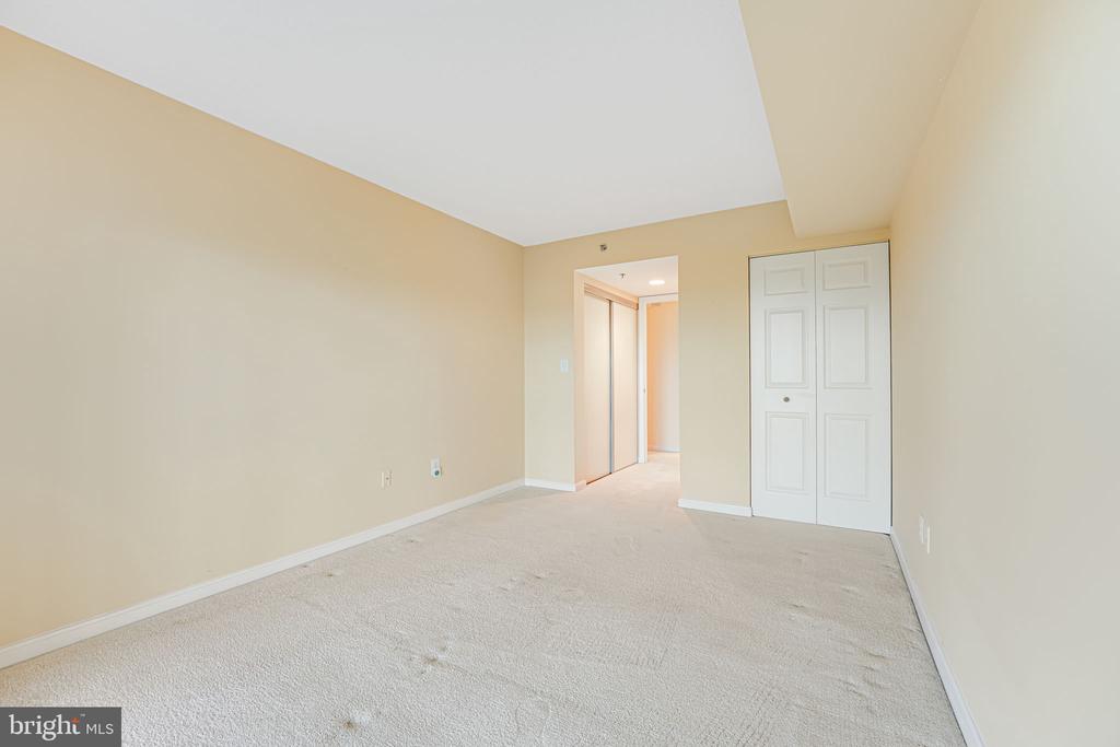 19385 Cypress Ridge Ter #1021