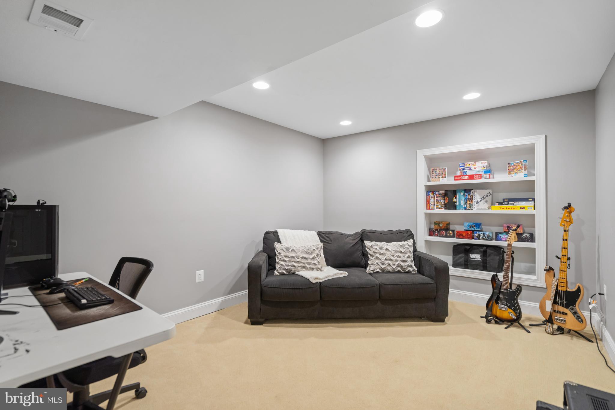 42534 Harvest Horn Way