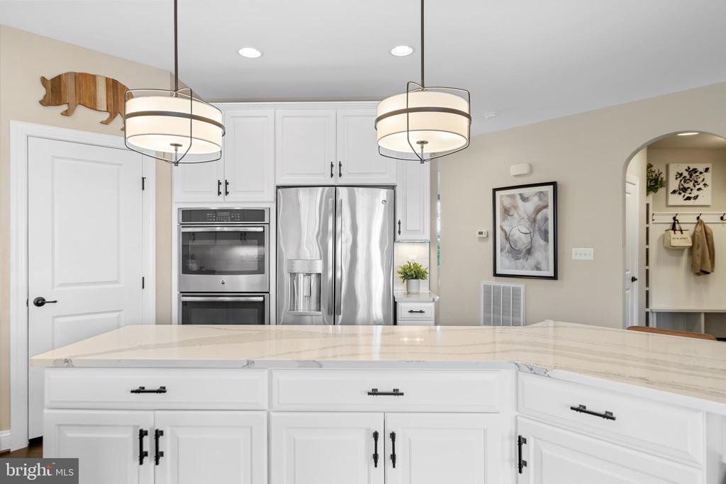 42534 Harvest Horn Way