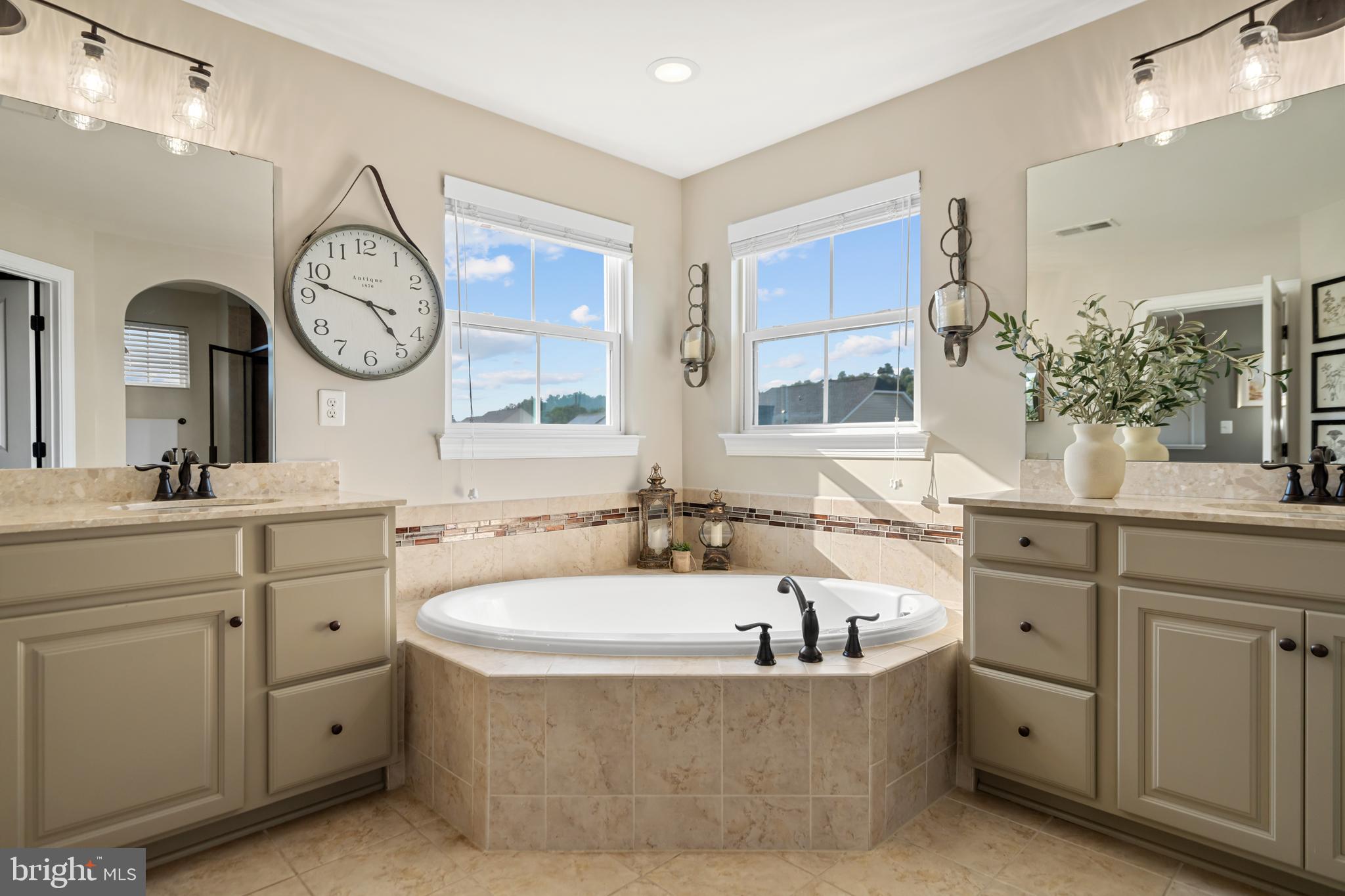 42534 Harvest Horn Way