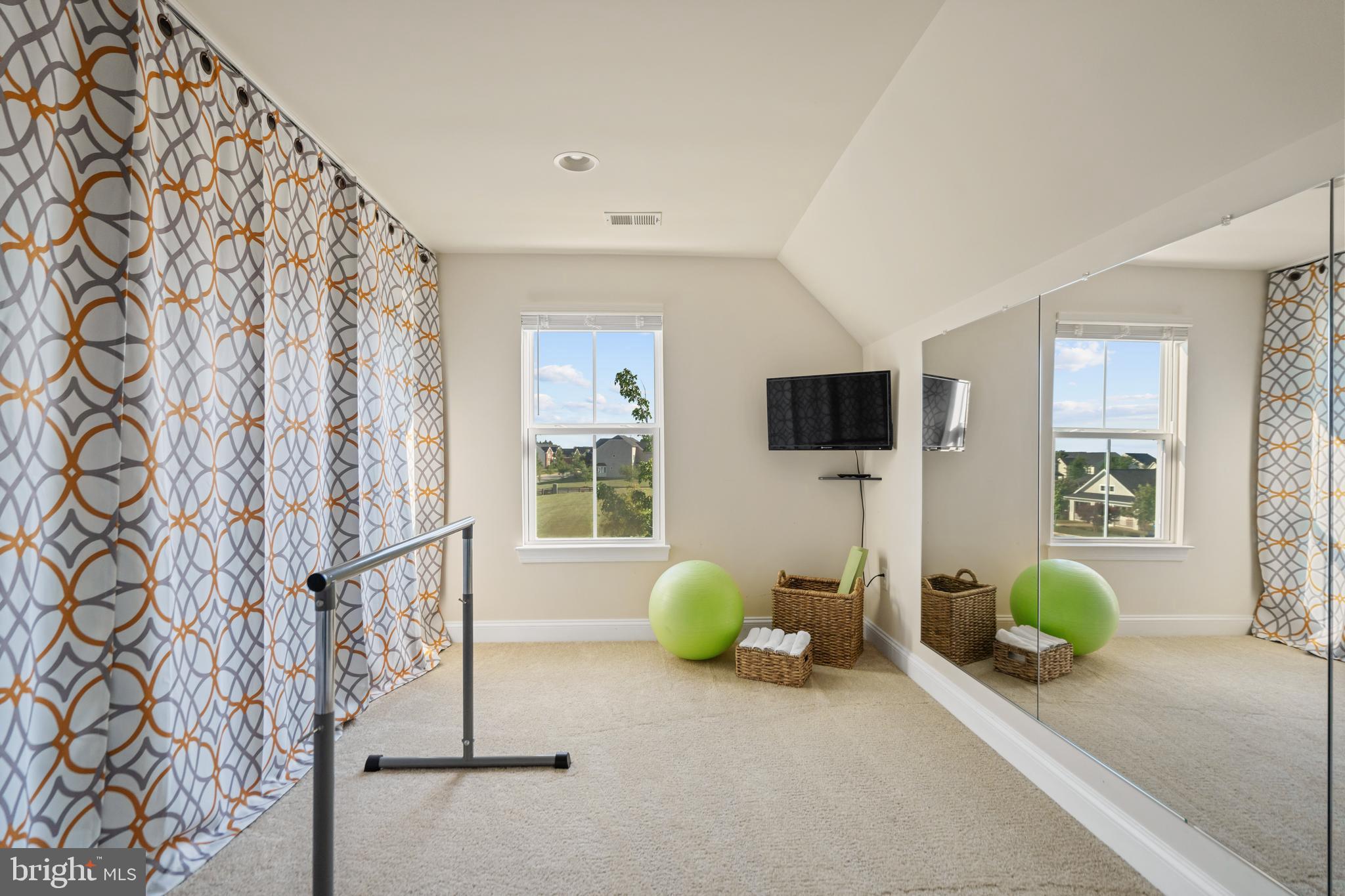 42534 Harvest Horn Way