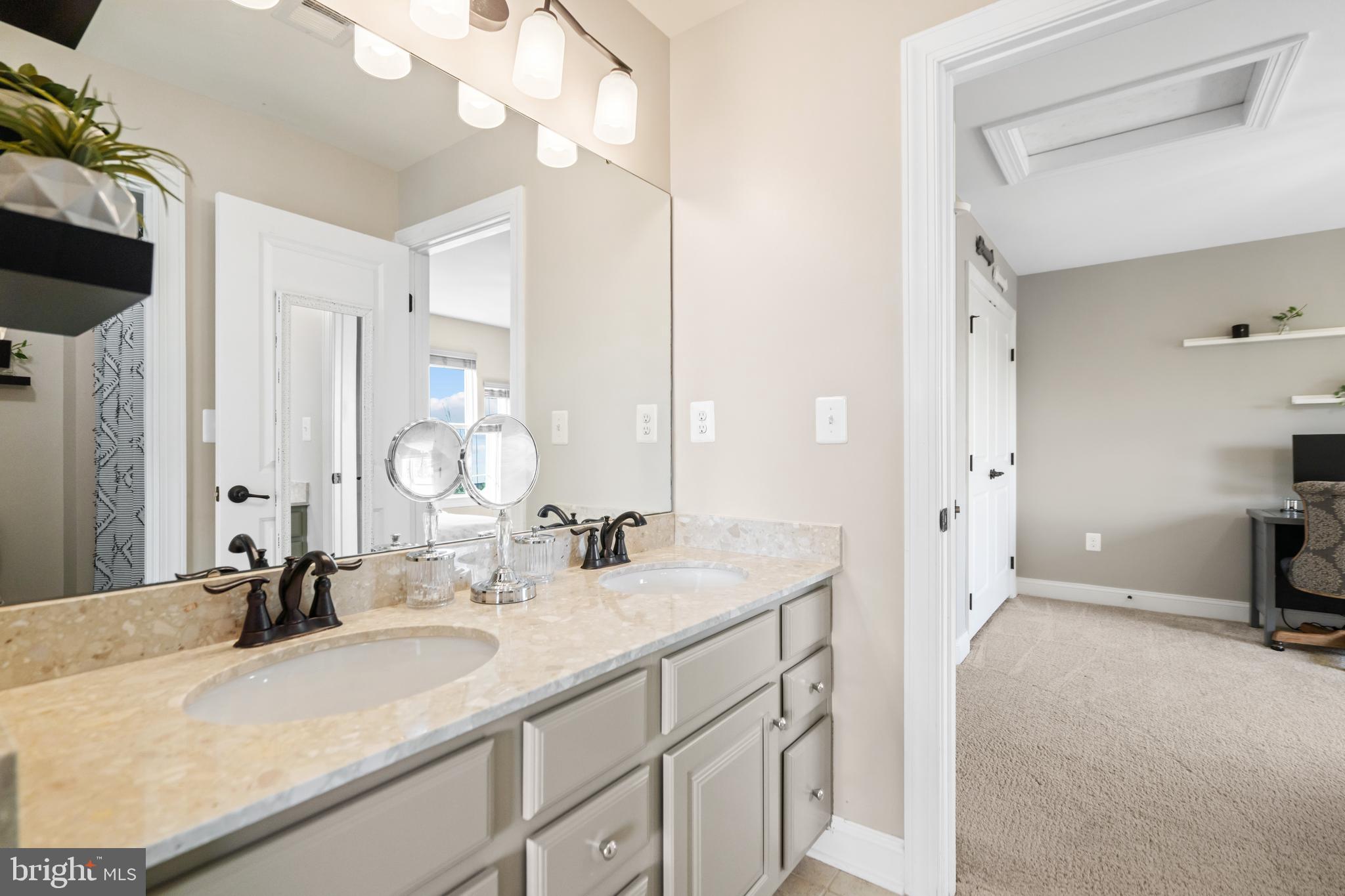 42534 Harvest Horn Way