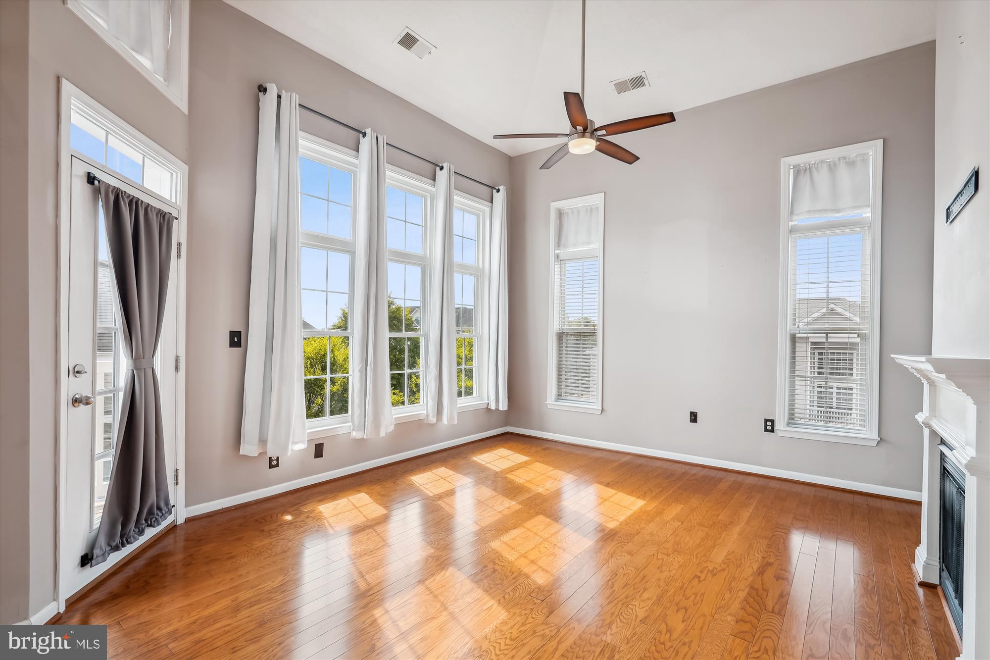 508 SUNSET VIEW TER SE #406