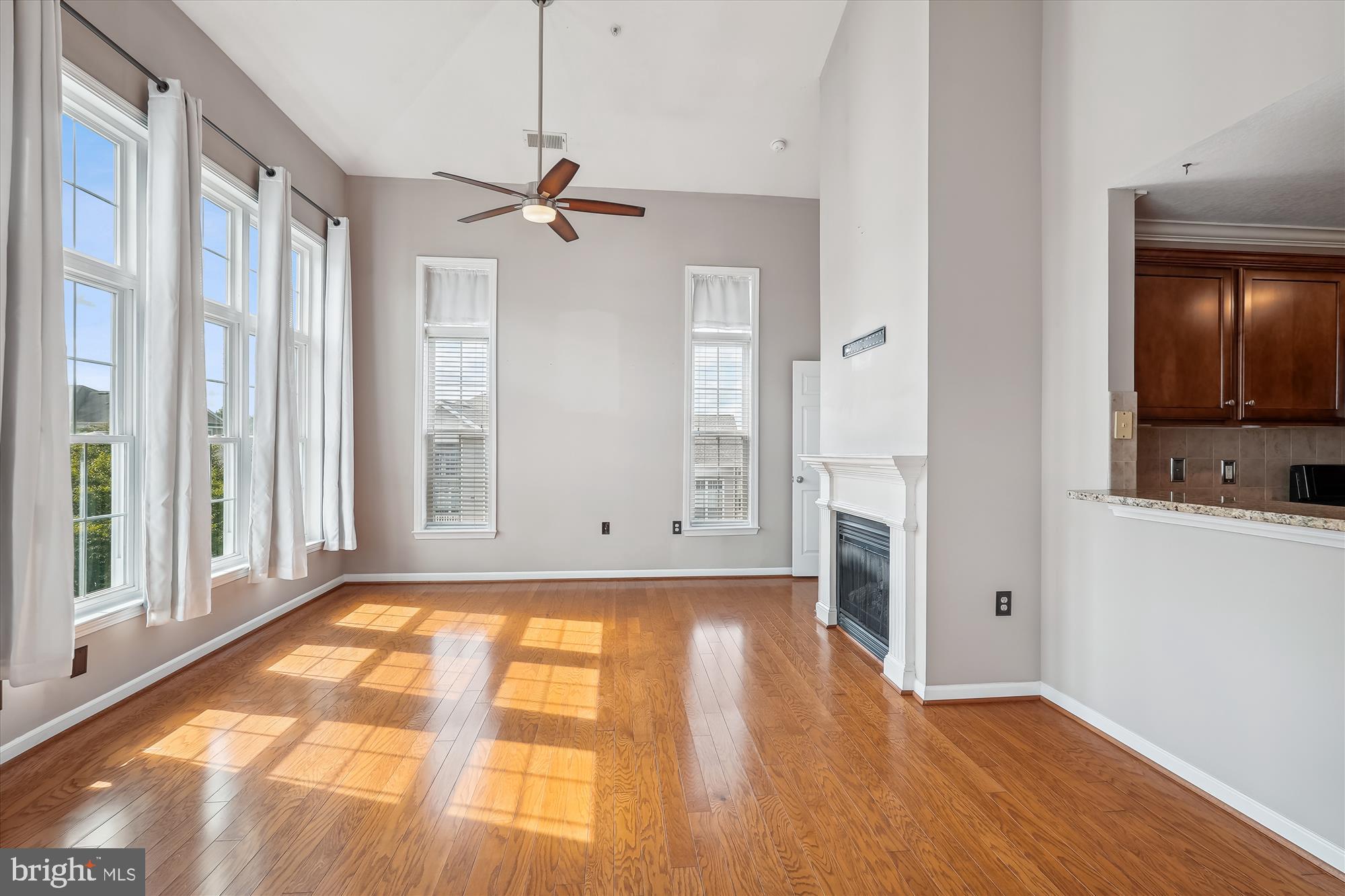 508 SUNSET VIEW TER SE #406