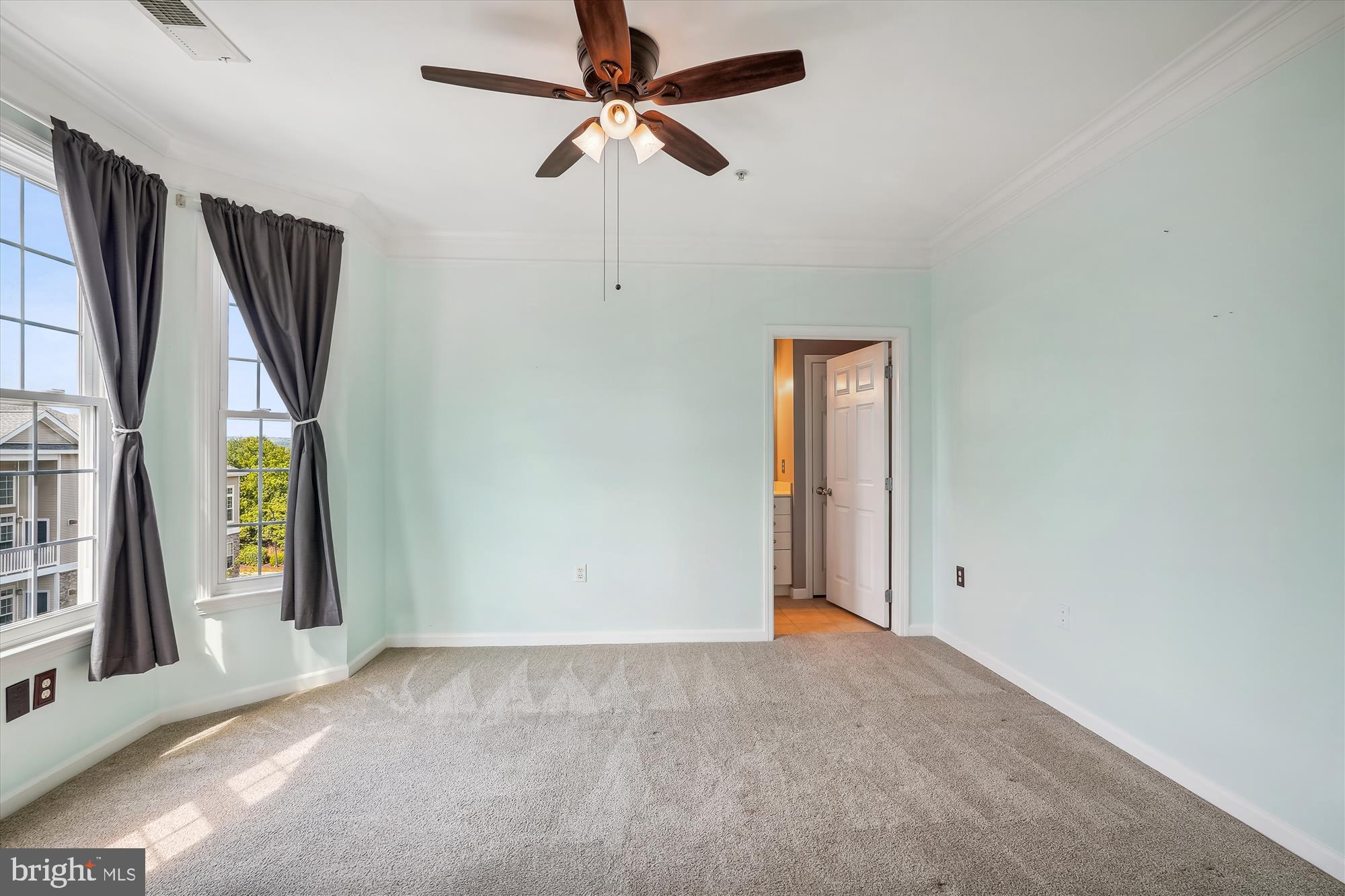 508 SUNSET VIEW TER SE #406