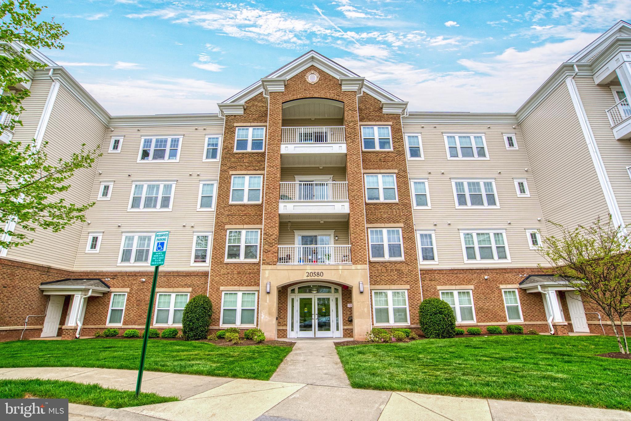 20580 HOPE SPRING TER #101