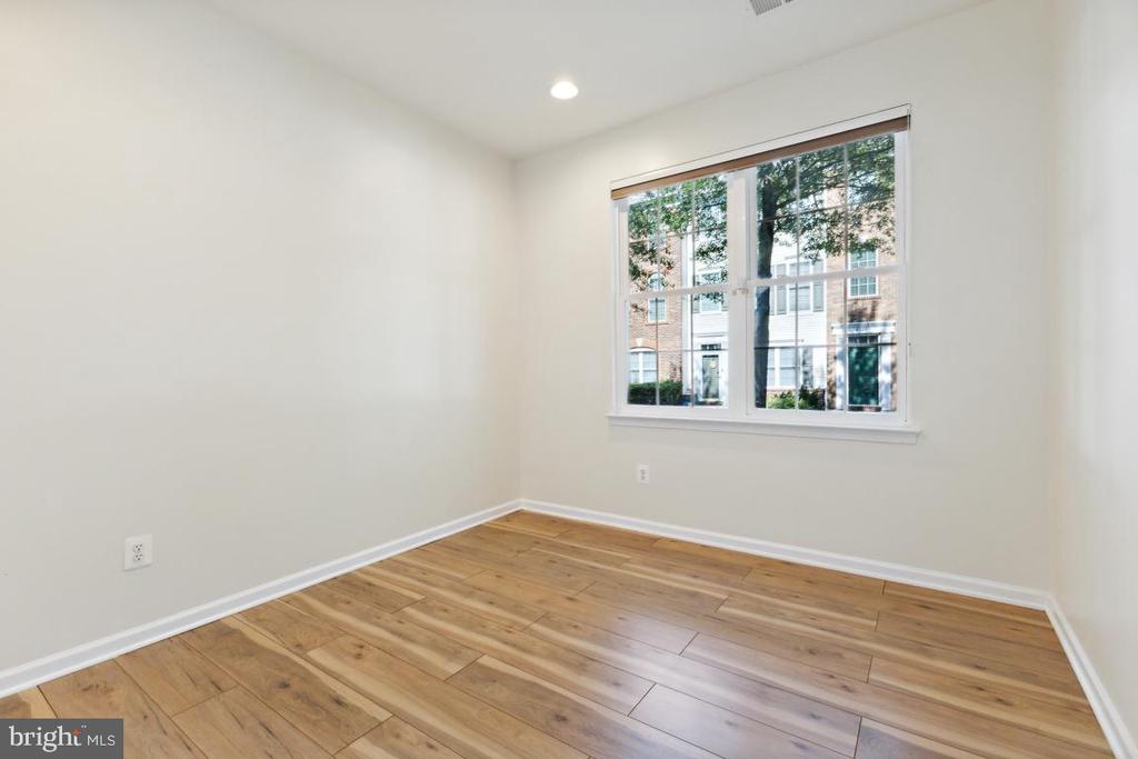 42772 KEARNEY TER