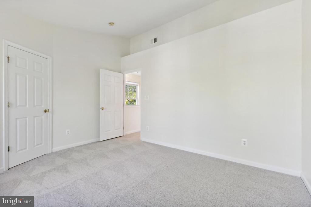 42772 KEARNEY TER