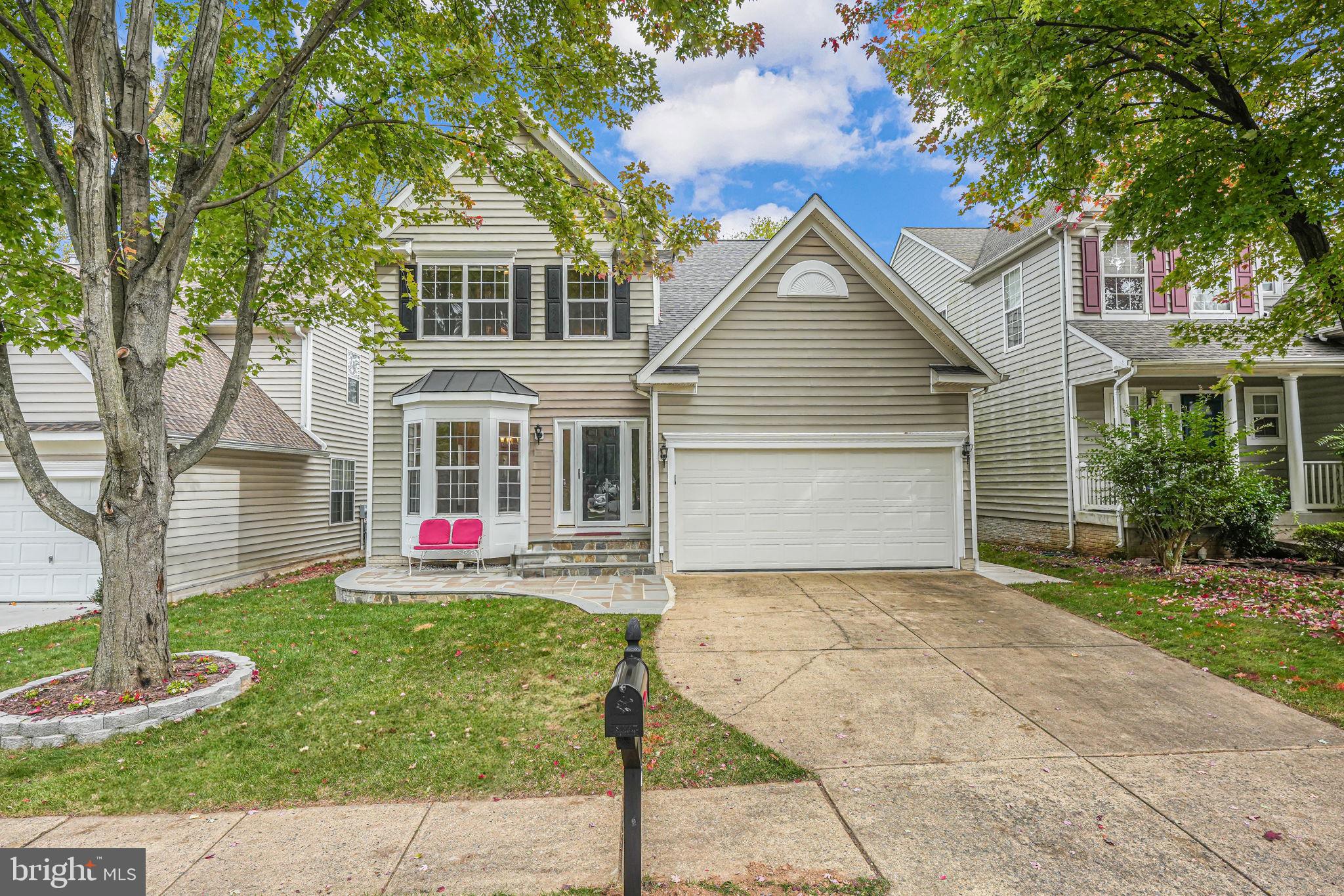 212 Mayfair Dr NE