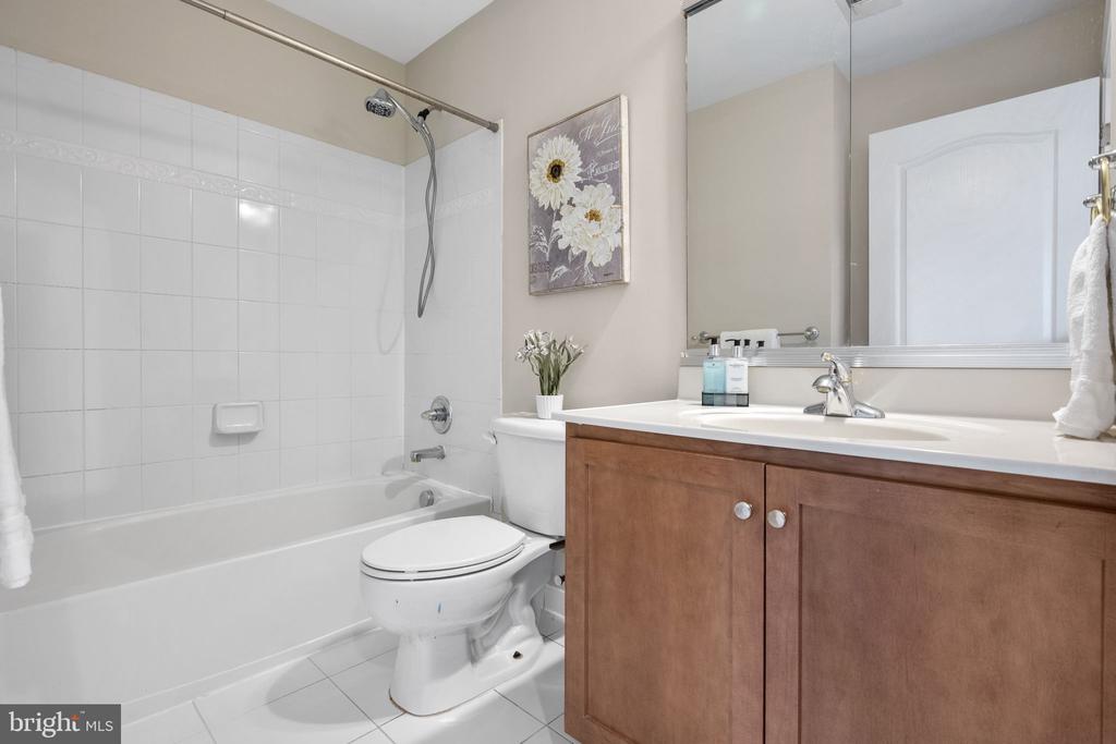 43214 Baltusrol Ter