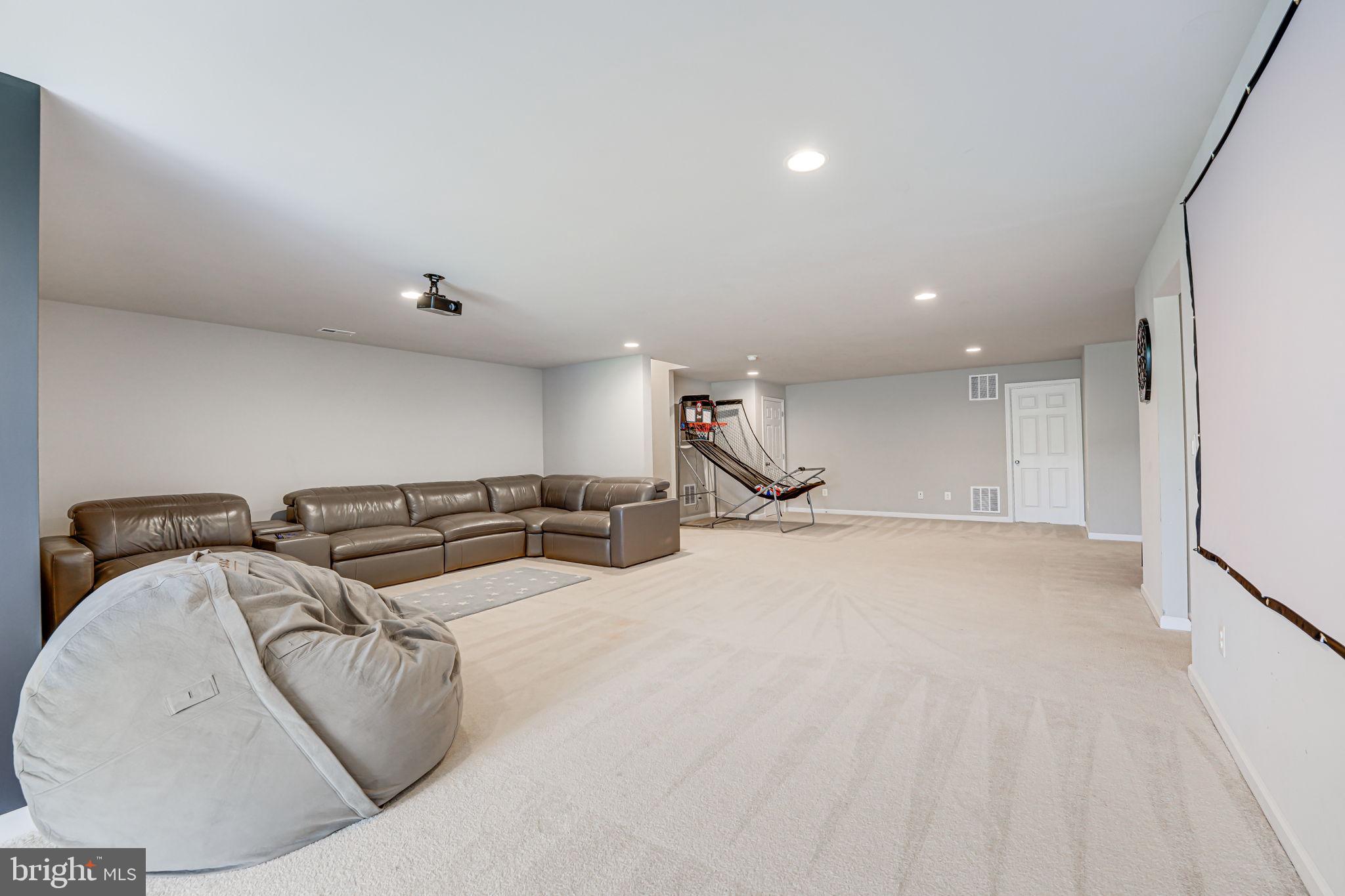 18152 Ridgewood Pl