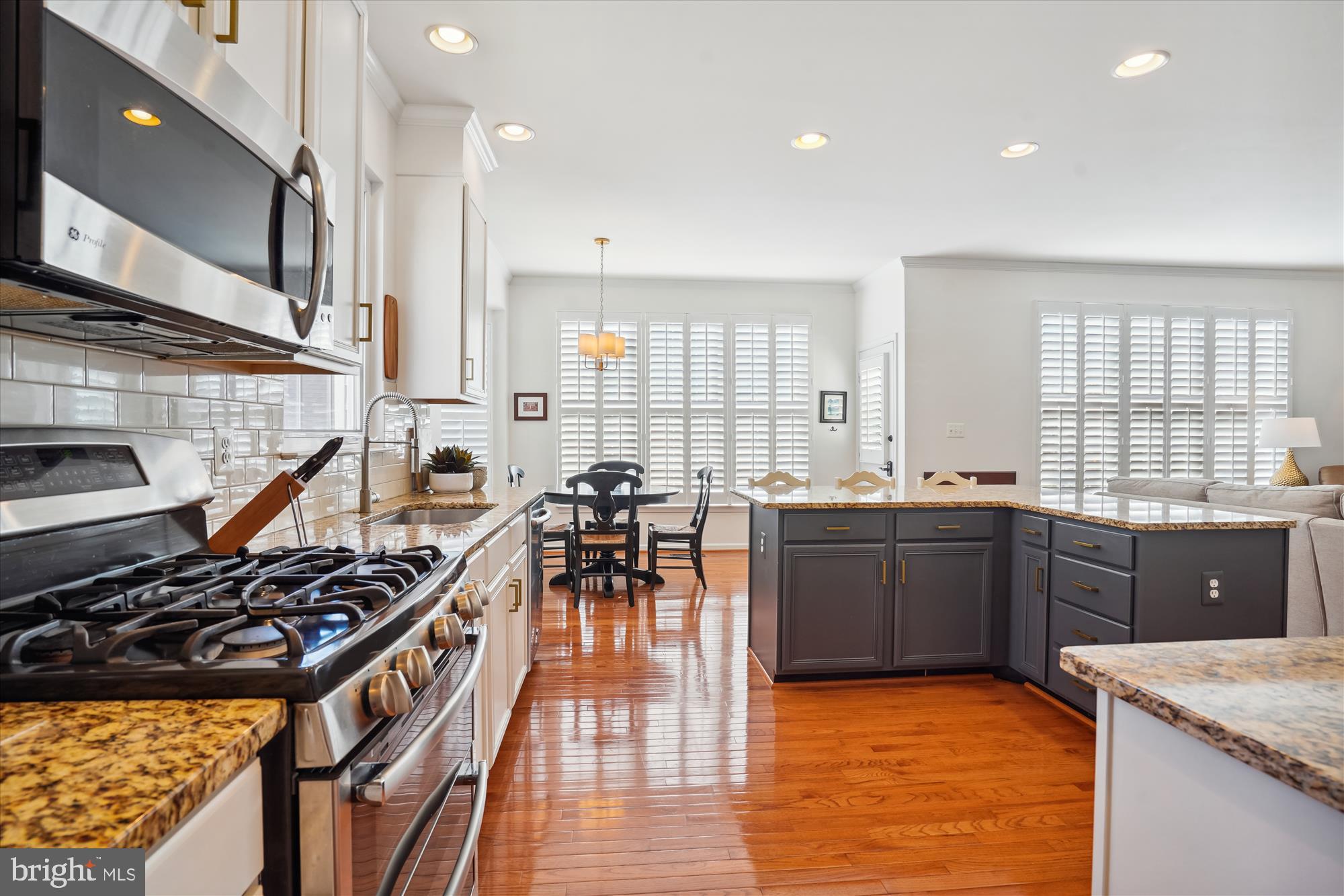 42599 PELICAN DRIVE